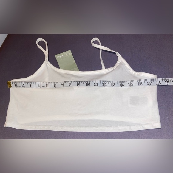 Women’s H&M Divided white cropped tank / bralette size XL NWT - Picture 3 of 10